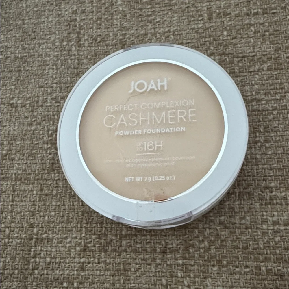 FW010 JOAH Perfect Complexion Cashmere Powder Foundation - Fair‎ Warm